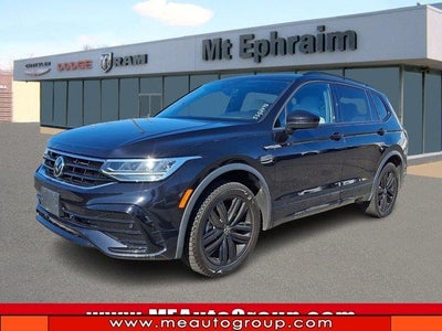 2022 Volkswagen Tiguan AWD SE R-LINE Black 4motion 4DR SUV