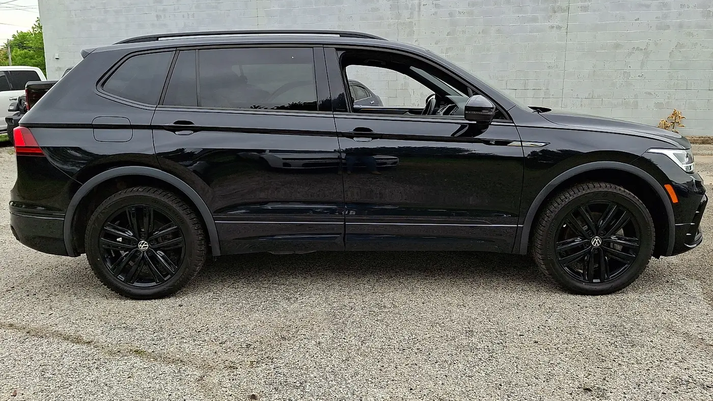 2022 Volkswagen Tiguan SE R-Line Black 4Motion