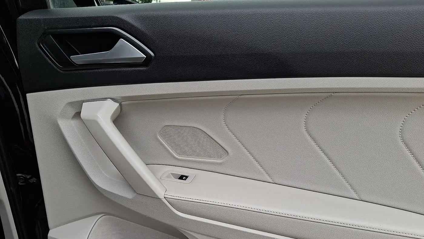 2022 Volkswagen Tiguan SE R-Line Black 4Motion