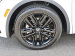 2022 Tiguan Thumbnail 12