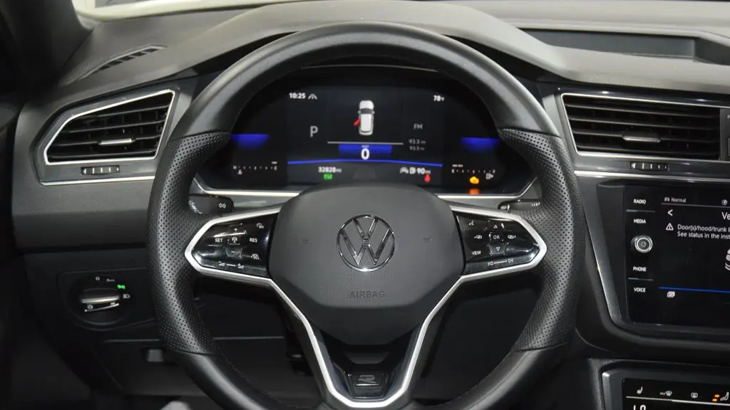 2023 Volkswagen Tiguan SE R-Line Black 4Motion