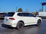 2024 Tiguan Thumbnail 1