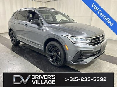 Photo of a 2024 Volkswagen Tiguan AWD SE R-LINE Black 4motion 4DR SUV for sale