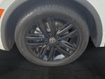 2022 Tiguan Thumbnail 26