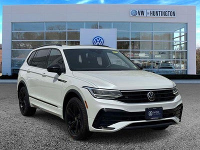 Photo of a 2023 Volkswagen Tiguan AWD SE R-LINE Black 4motion 4DR SUV for sale