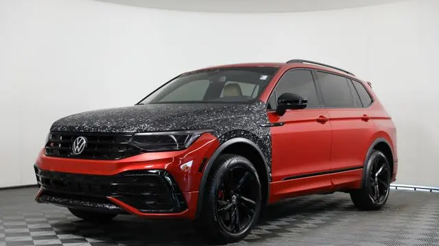 Preowned 2024 Volkswagen Tiguan SE R-Line Black 4Motion for Sale