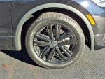 2022 Tiguan Thumbnail 8
