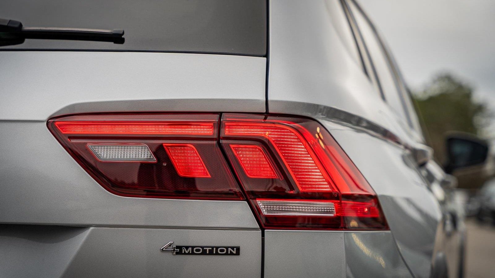 2023 Volkswagen Tiguan SE R-Line Black 4Motion
