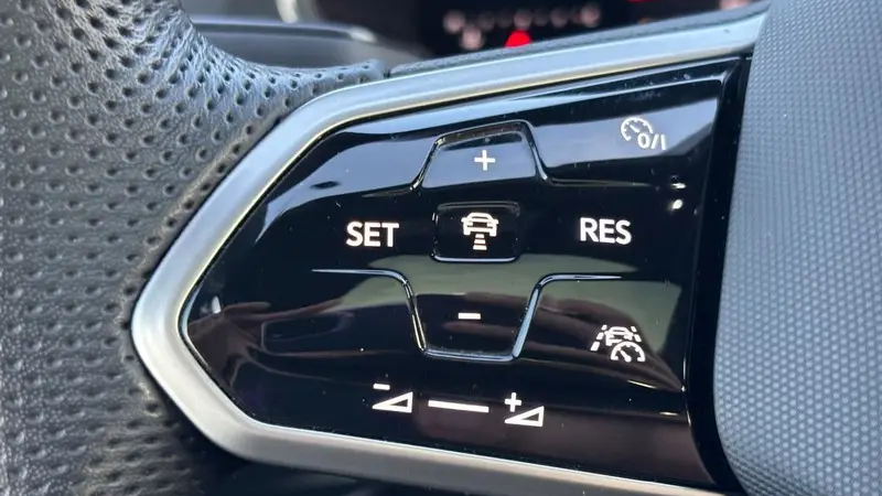 2022 Volkswagen Tiguan SE R-Line Black 4Motion