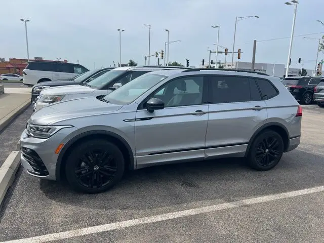 2022 Volkswagen Tiguan - $22,999
