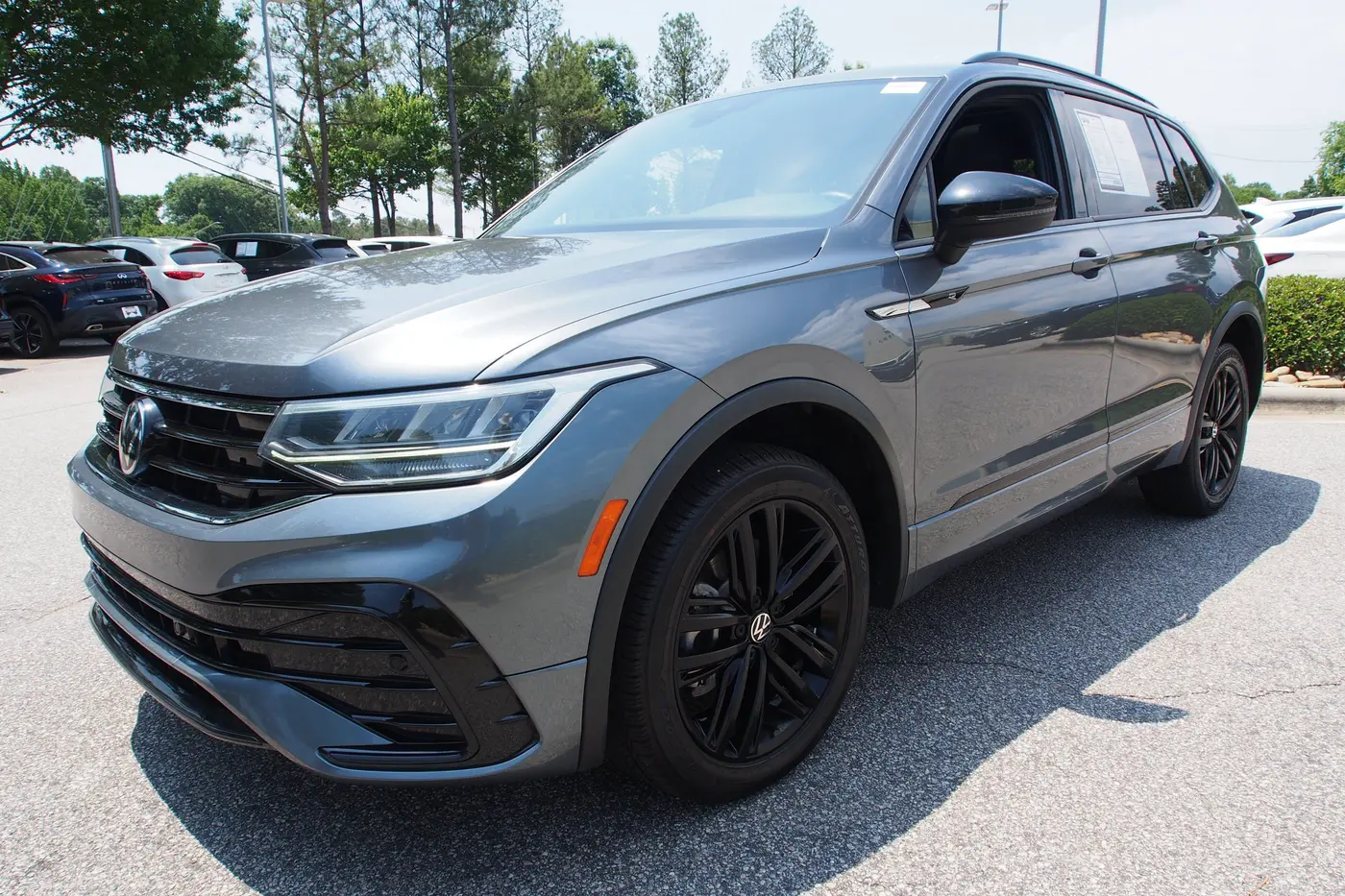 2022 Volkswagen Tiguan - $21,090