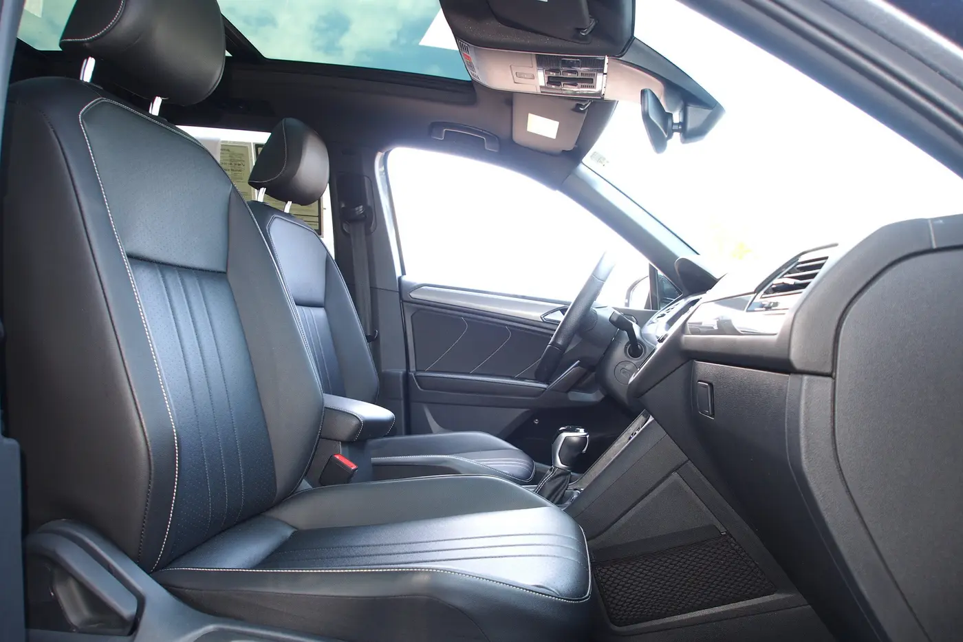 2022 Volkswagen Tiguan - $21,090