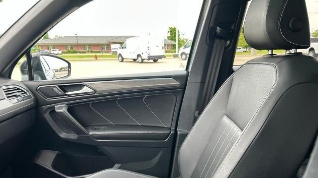 2022 Volkswagen Tiguan SE R-Line Black 4Motion
