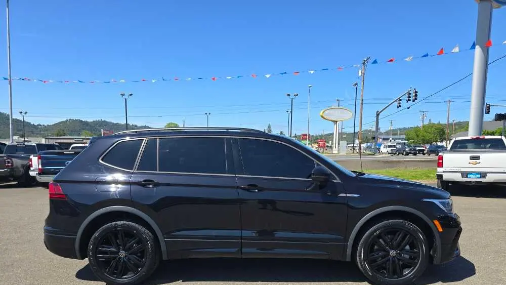 2022 Volkswagen Tiguan SE R-Line Black 4Motion