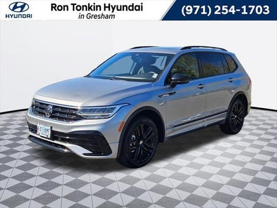 Photo of a 2022 Volkswagen Tiguan AWD SE R-LINE Black 4motion 4DR SUV for sale