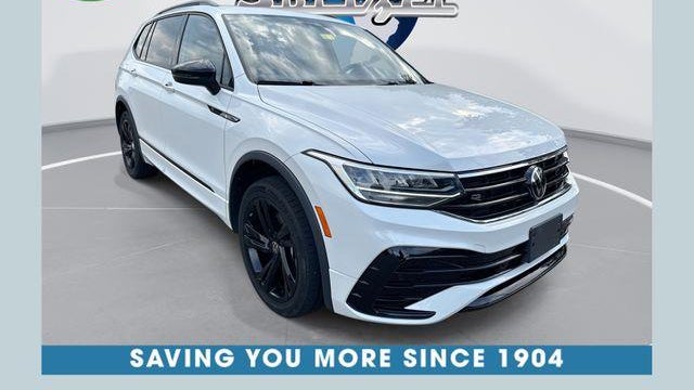 Preowned 2024 Volkswagen Tiguan SE R-Line Black 4Motion for Sale