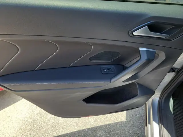 2024 Volkswagen Tiguan - $27,990