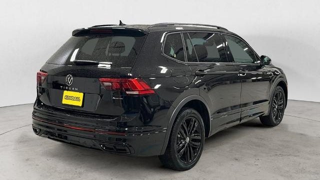 2022 Volkswagen Tiguan SE R-Line Black 4Motion