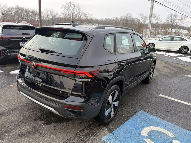 2025 Volkswagen Taos - $23,899