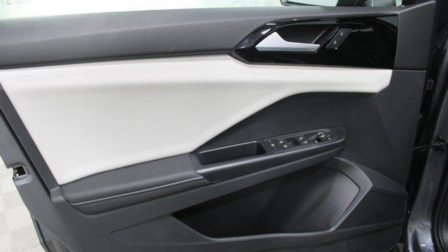 2026 Volkswagen Taos S 4Motion