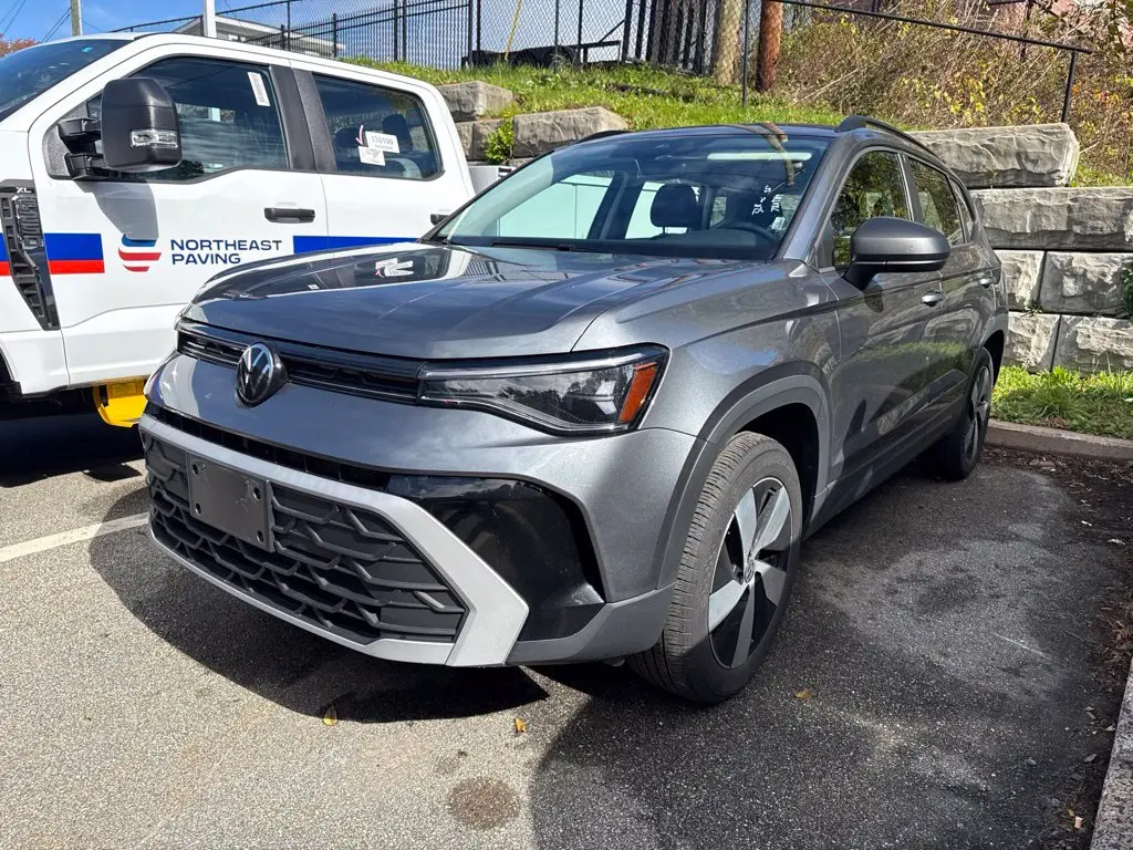 2025 Volkswagen Taos - $21,599