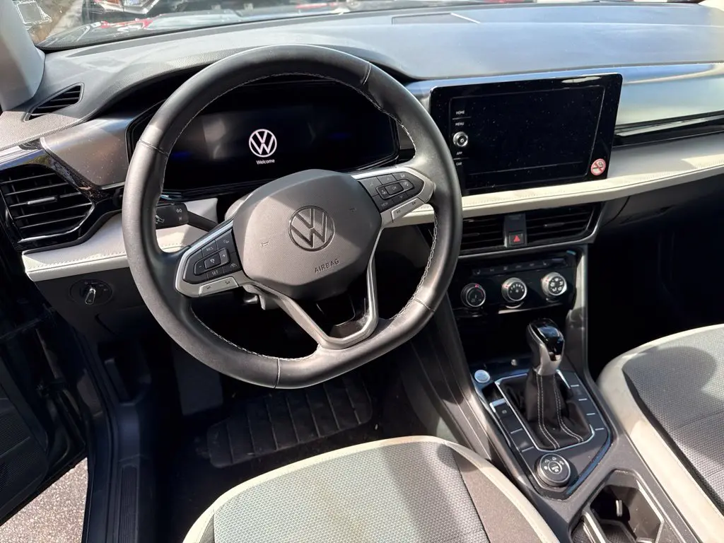 2025 Volkswagen Taos - $21,599