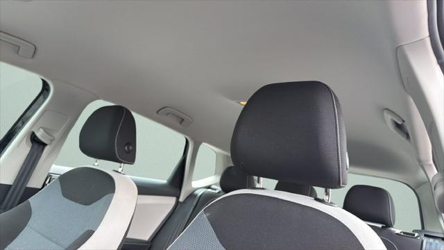 2025 Volkswagen Taos - $19,899