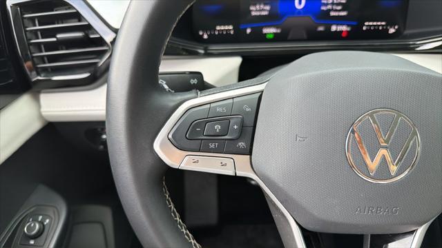 2025 Volkswagen Taos - $19,899