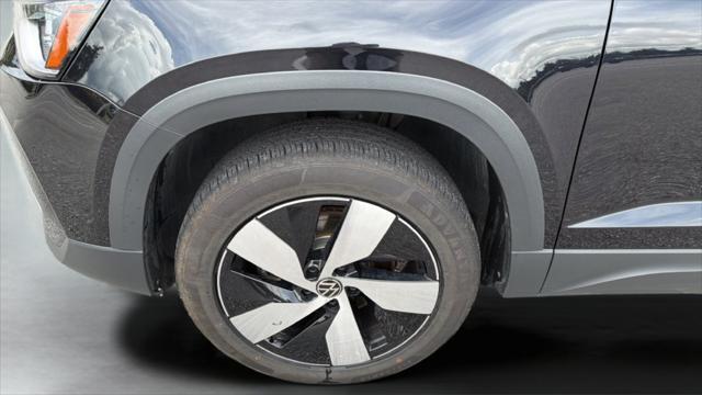 2025 Volkswagen Taos - $19,899