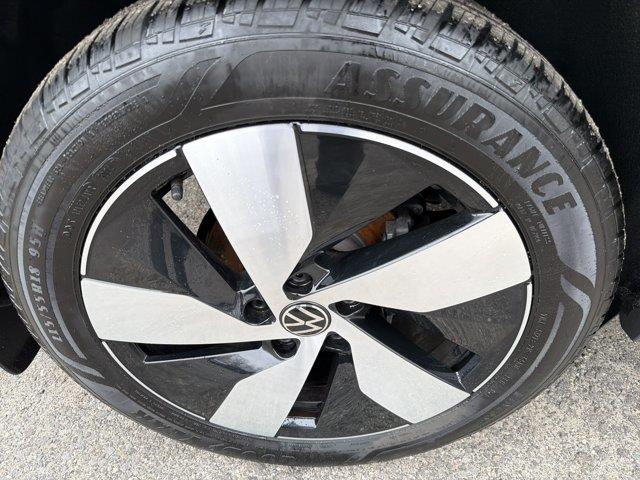 2025 Volkswagen Taos - $23,899