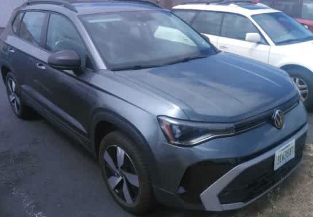 2025 Volkswagen Taos