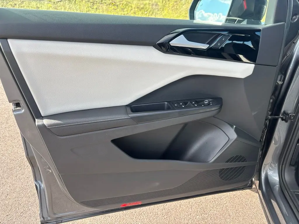2025 Volkswagen Taos - $21,033