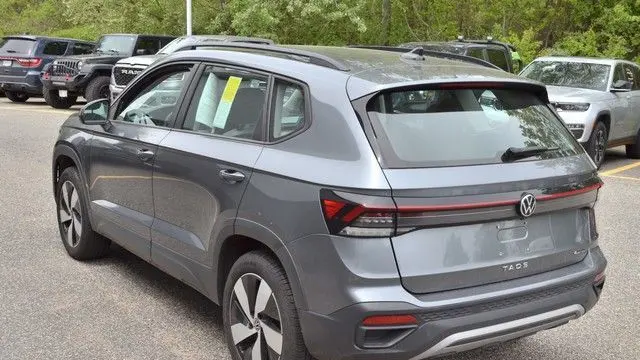 2025 Volkswagen Taos S 4Motion