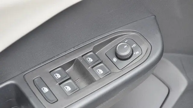 2025 Volkswagen Taos S 4Motion