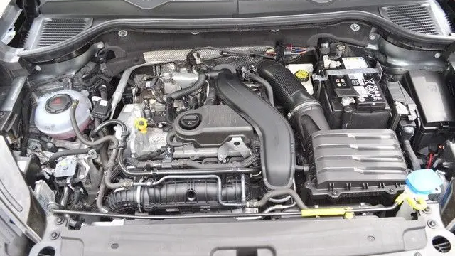 2025 Volkswagen Taos S 4Motion