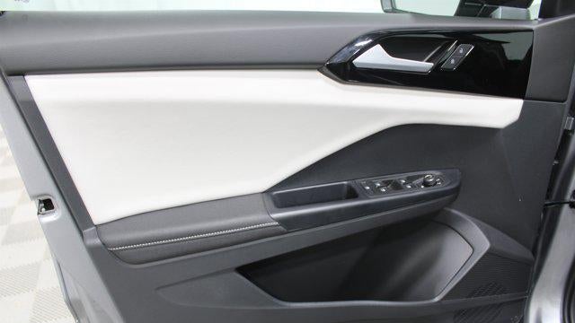2026 Volkswagen Taos S 4Motion