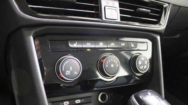 2026 Volkswagen Taos S 4Motion