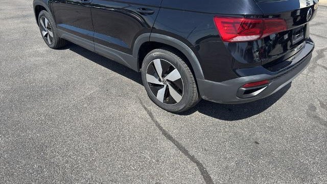 2024 Volkswagen Taos S 4Motion