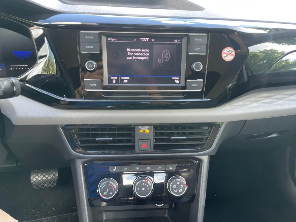 2024 Volkswagen Taos - $15,497