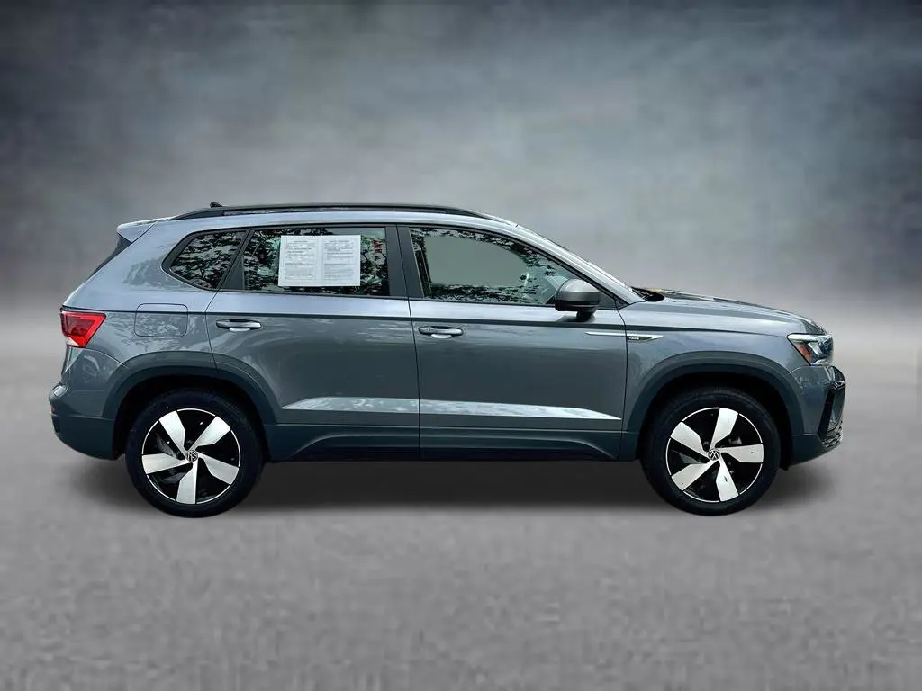 2024 Volkswagen Taos - $15,297