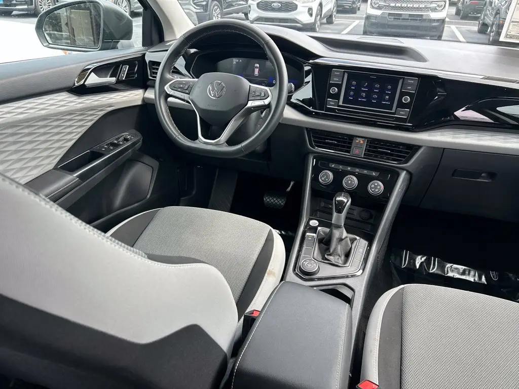 2024 Volkswagen Taos - $15,297