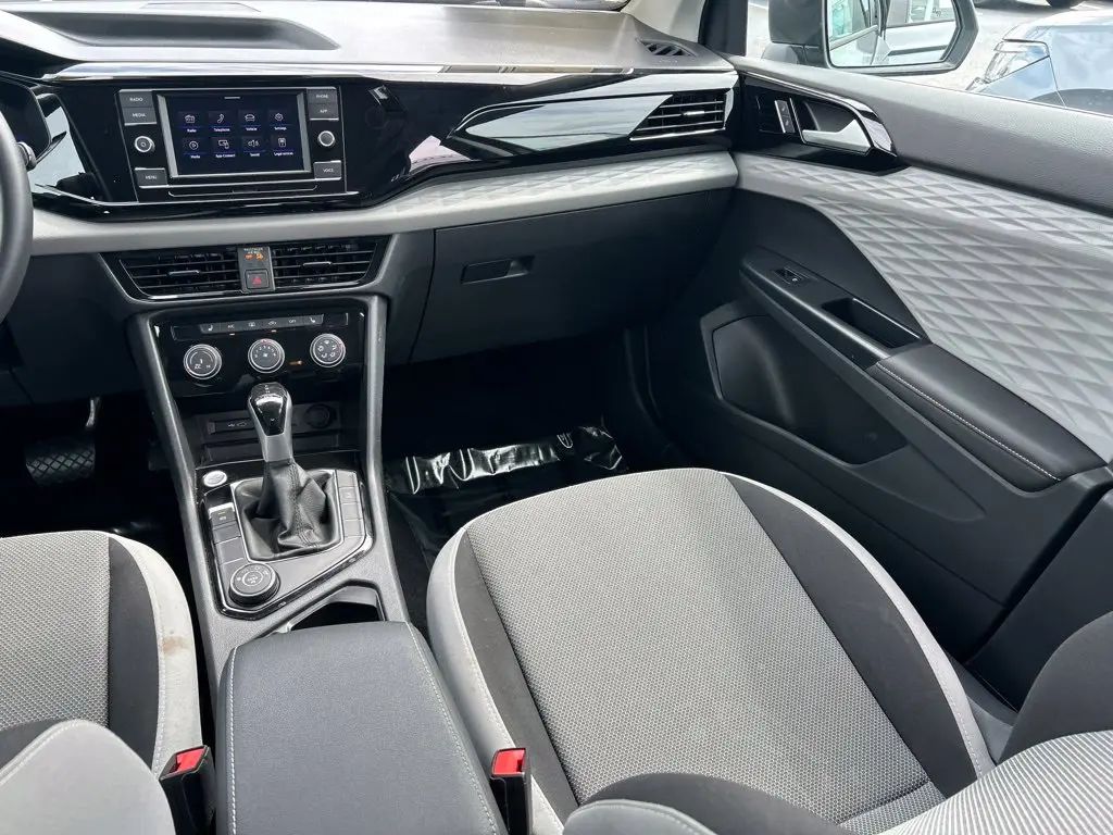 2024 Volkswagen Taos - $15,297
