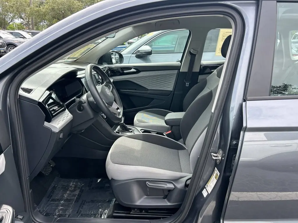 2024 Volkswagen Taos - $15,297