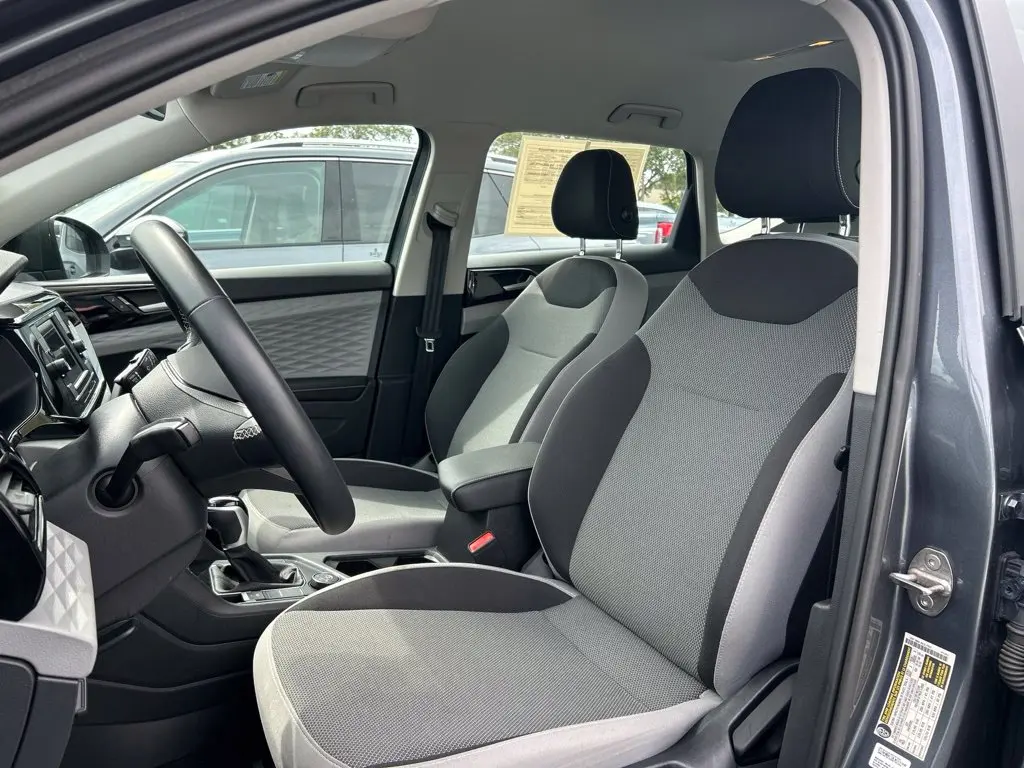2024 Volkswagen Taos - $15,297
