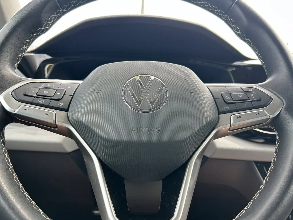 2024 Volkswagen Taos - $15,297