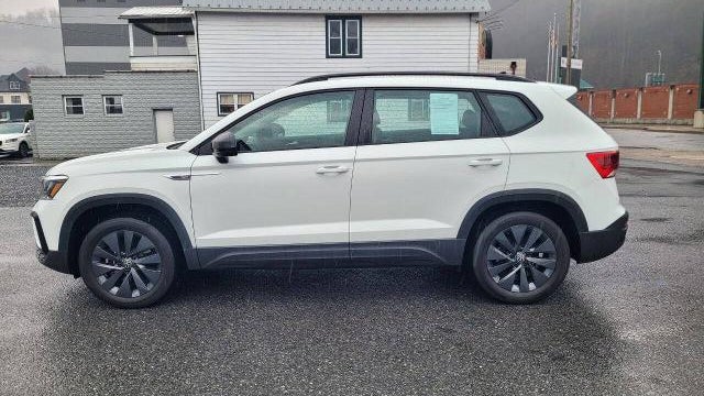 2022 Volkswagen Taos S 4Motion