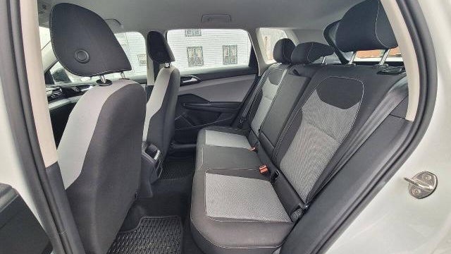 2022 Volkswagen Taos S 4Motion