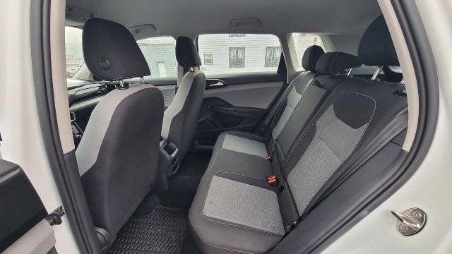 2022 Volkswagen Taos S 4Motion