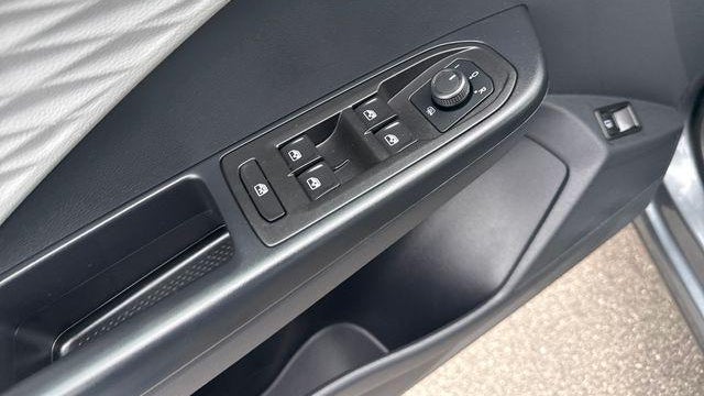 2023 Volkswagen Taos S 4Motion