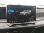 2025 Tiguan Thumbnail 12